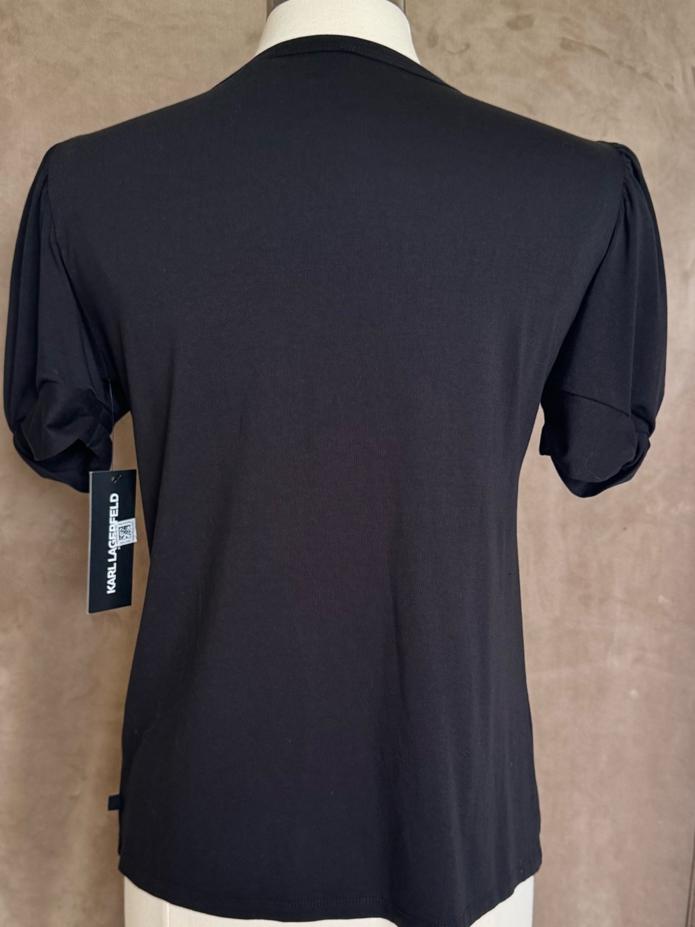 Karl Lagerfeld Paris Black Short-Sleeve Tee Size S - Picture 2 of 6